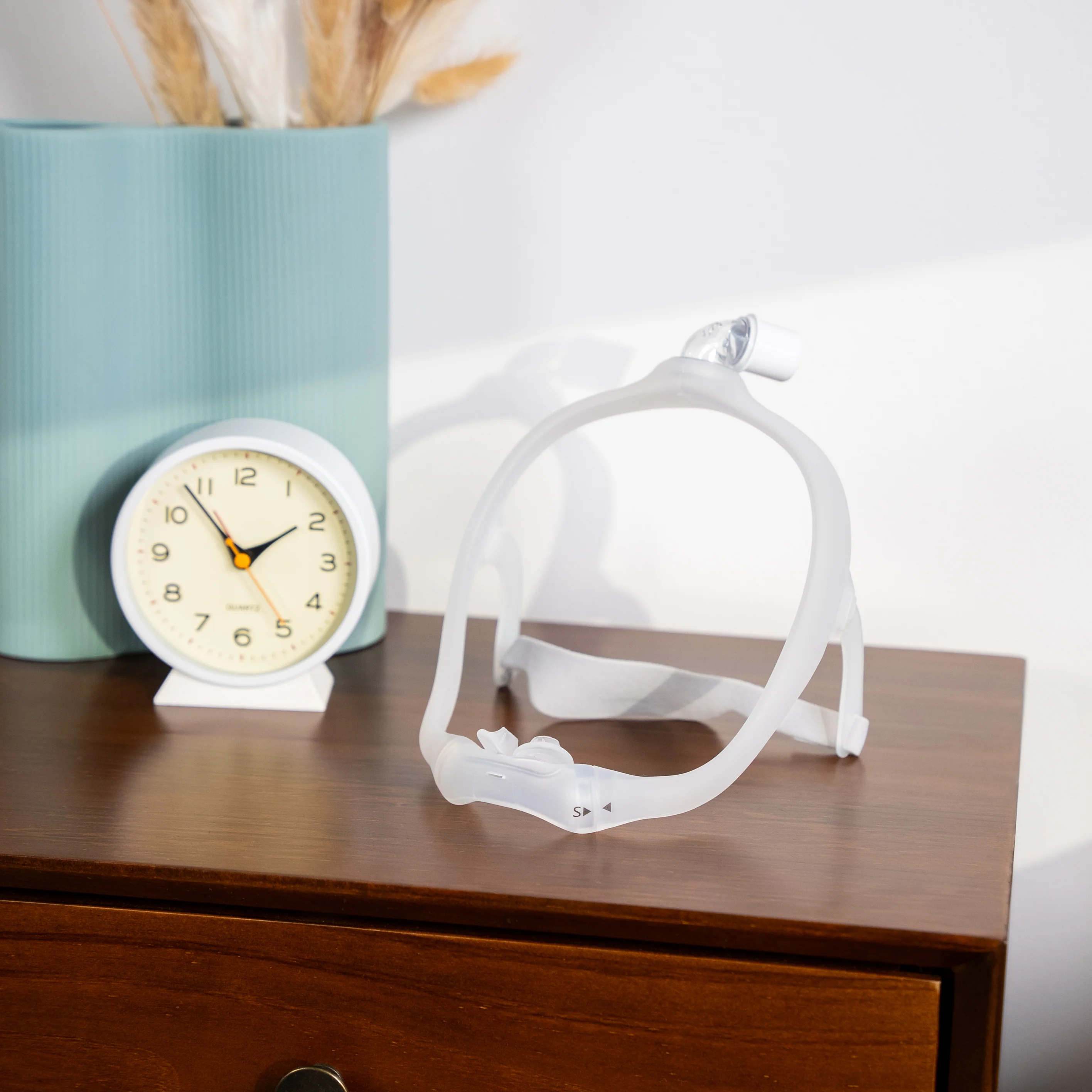 Philips Respironics DreamWear Silicone Pillows CPAP Mask with Headgear - Image 4