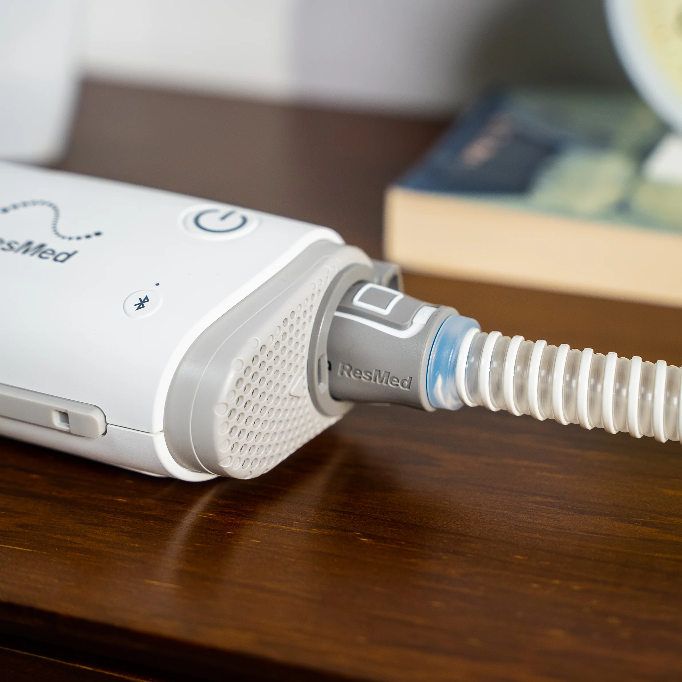 ResMed AirMini™ AutoSet Travel CPAP Machine - Image 5